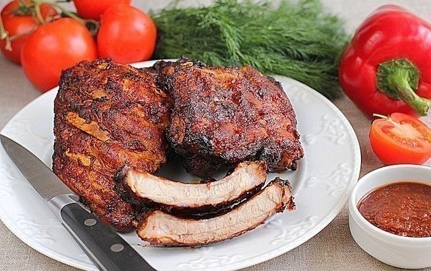 Запеченные свиные ребрышки Запеченные свиные ребрышки