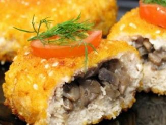Котлеты из индейки с сыром и грибами