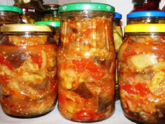 Баклажаны с овощами