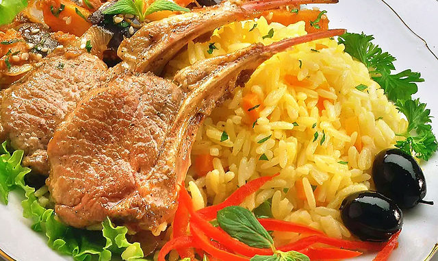 Баранина, запеченная с морковью и рисом Баранина, запеченная с морковью и рисом
