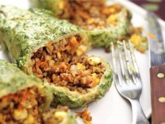 Фаршированные перчики под соусом