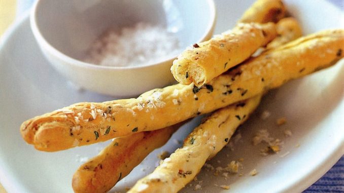 Хлебные палочки с чесноком Хлебные палочки с чесноком