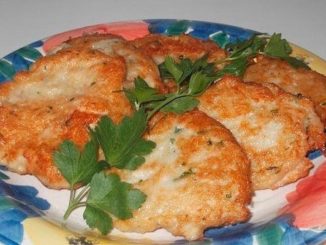 Картофельно-куриные оладьи