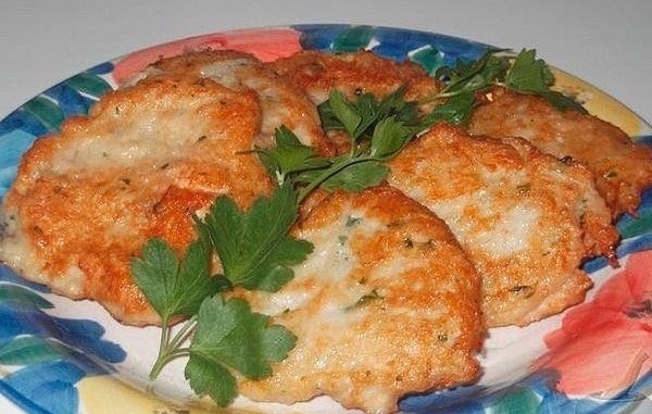 Картофельно-куриные оладьи Картофельно-куриные оладьи