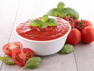 Кетчуп с морковью и чесноком