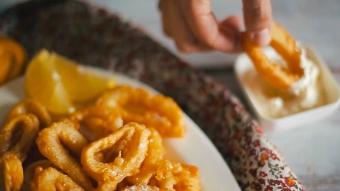 Кольца кальмара в кляре Кольца кальмара в кляре