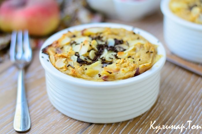 Овсяная запеканка с медом и бананами