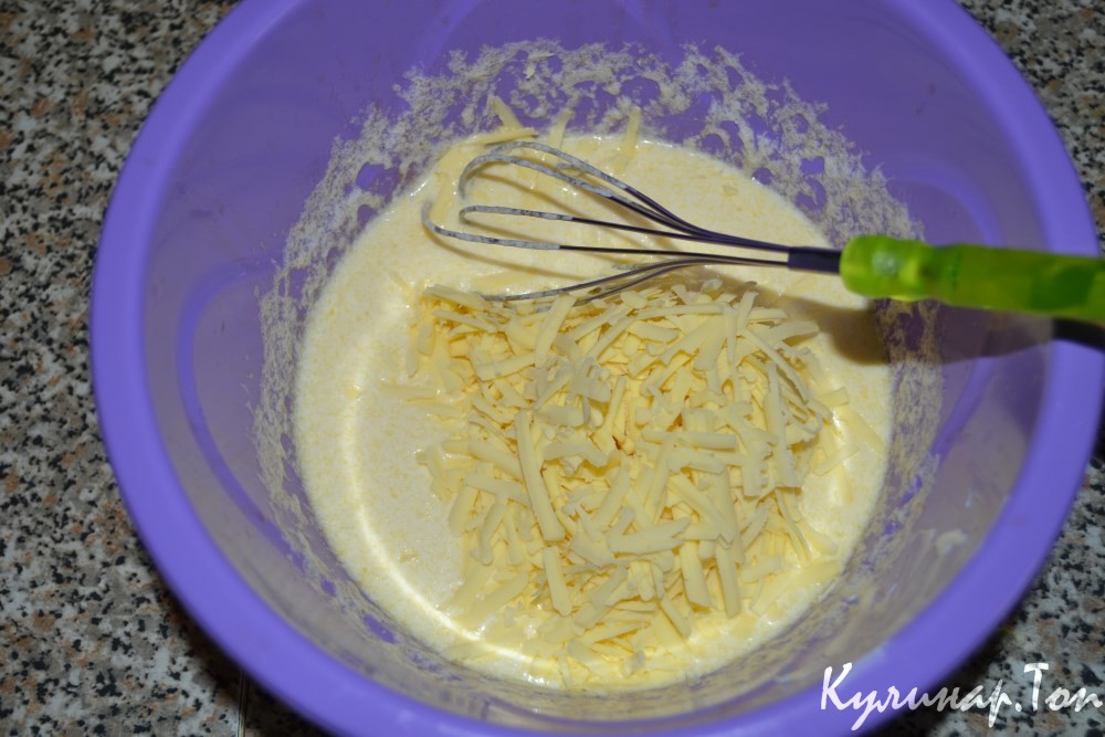 Сырные маффины с копченой курицей