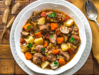 Жаркое из свинины с картошкой