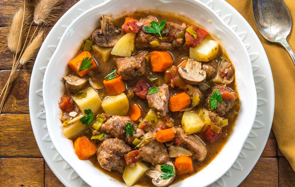 Жаркое из свинины с картошкой Жаркое из свинины с картошкой