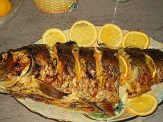 Шашлык из карпа с помидорами