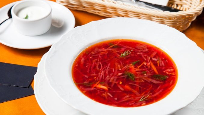 Борщ с копченой скумбрией Борщ с копченой скумбрией