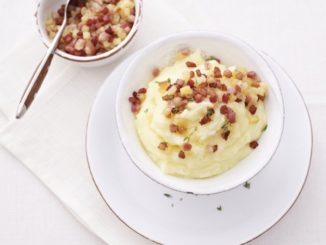 Картофельное пюре со шкварками