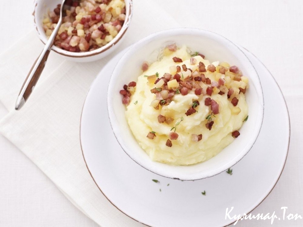 Картофельное пюре со шкварками