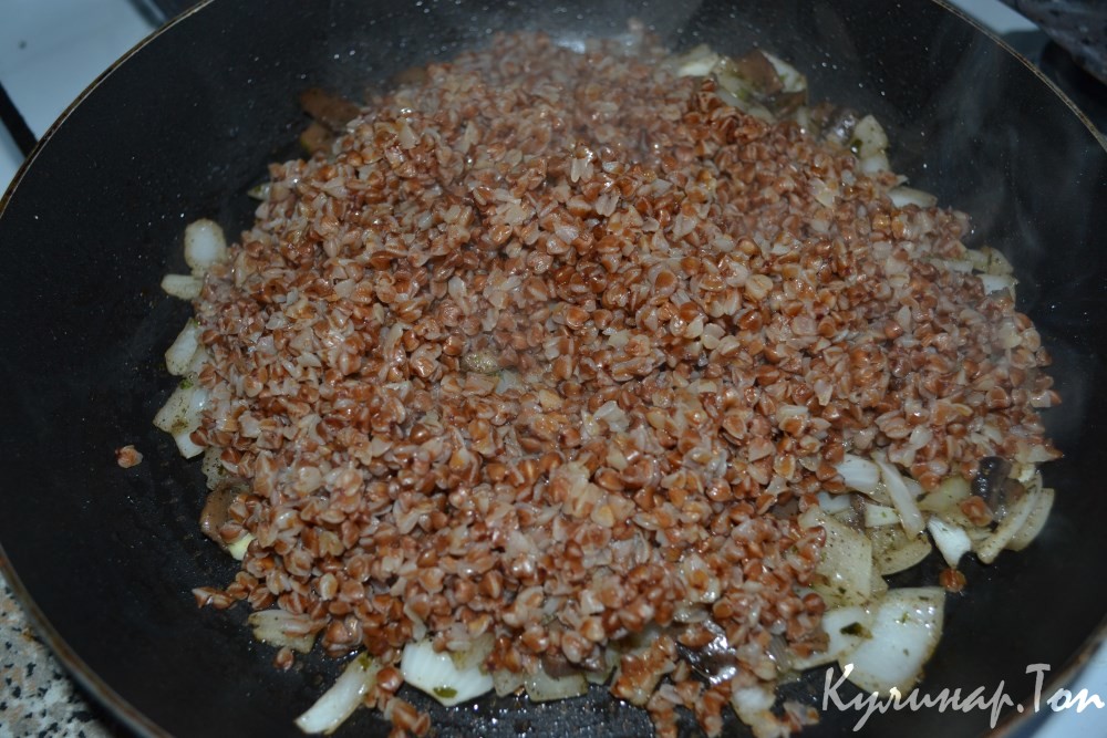 Курица фаршированная гречкой
