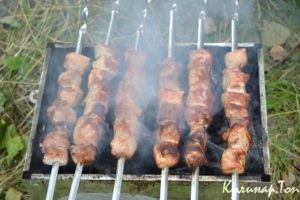 Шашлык из свинины в белом вине