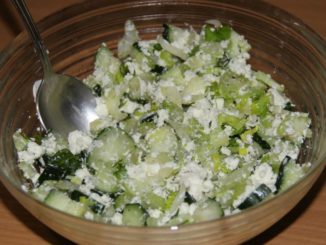 Салат из сельдерея и творога