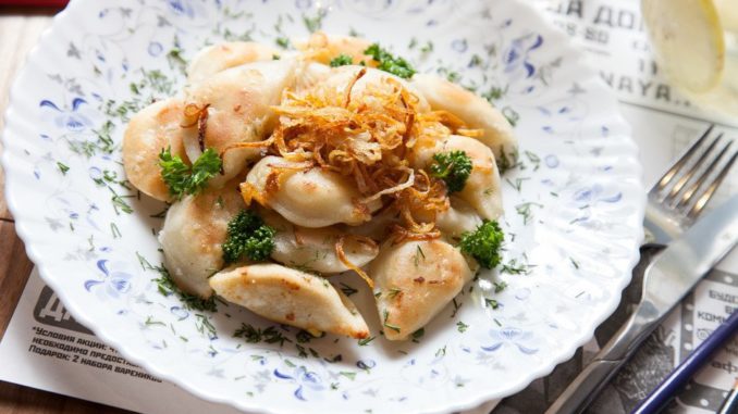 Жареные вареники с картошкой Жареные вареники с картошкой
