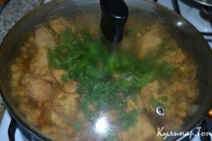Жаркое из курицы с нутом