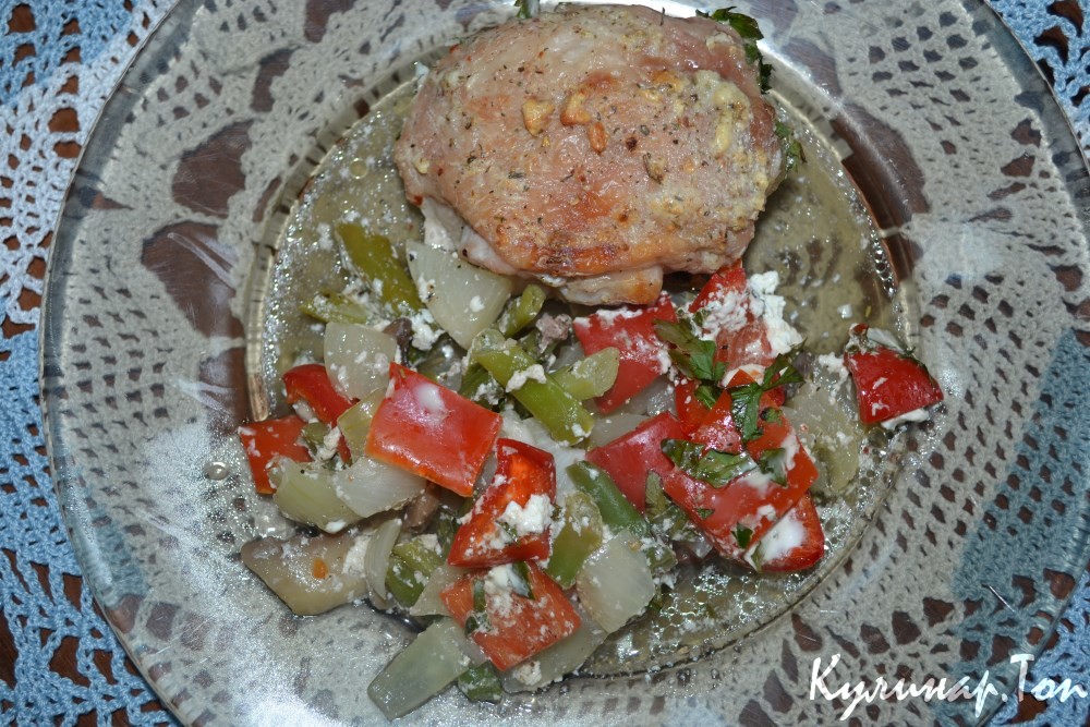 Курица с шампиньонами и овощами