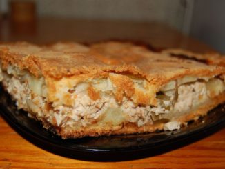 Курник из слоеного теста
