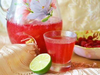 Малиновый морс с лаймом