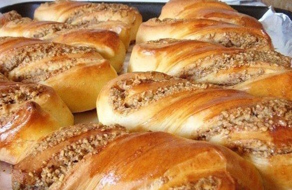 Ореховые булочки Ореховые булочки