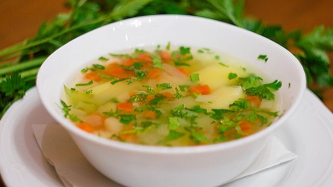 Овощной суп с картофелем и рисом Овощной суп с картофелем и рисом