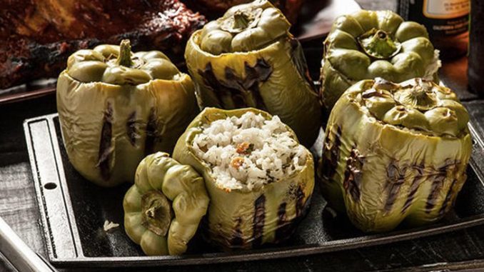 Перцы с сыром фета и зеленью Перцы с сыром фета и зеленью