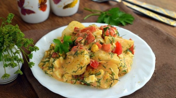 Пряный картофельный салат с укропом Пряный картофельный салат с укропом