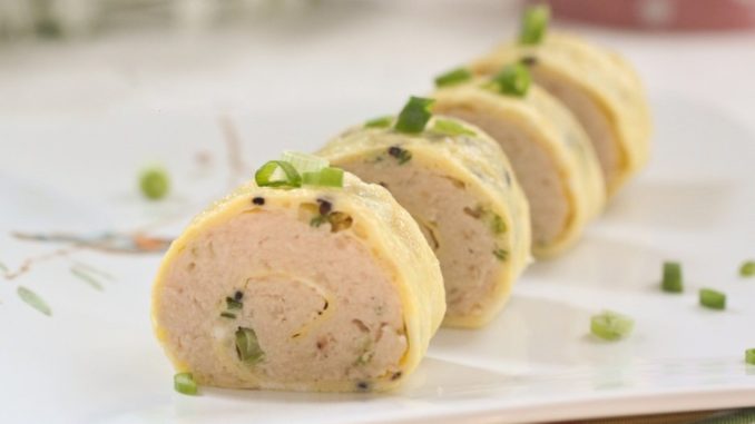 Рулет из куриного фарша Рулет из куриного фарша