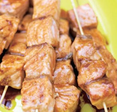 Шашлык из скумбрии в майонезе