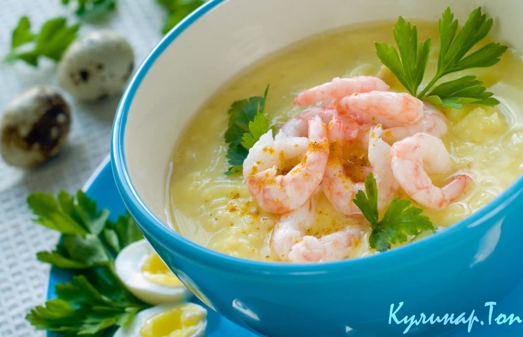Суп-пюре из креветок с рисом и грибами