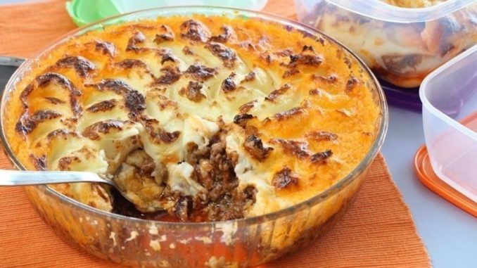 Запеканка из говядины с картофелем и сыром Запеканка из говядины с картофелем и сыром