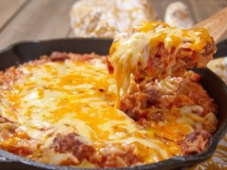 Запеканка из куриного фарша с яблоками