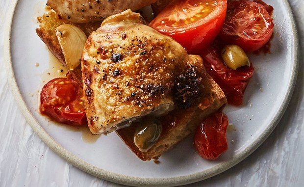 baked-chicken-with-tomatoes-and-olives_rotate