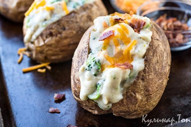Фаршированный картофель с грибами в сметане