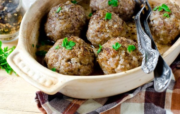 Говяжьи фрикадельки в панировке Говяжьи фрикадельки в панировке
