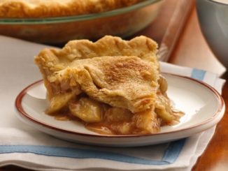 Пирог с лимоном и яблоками