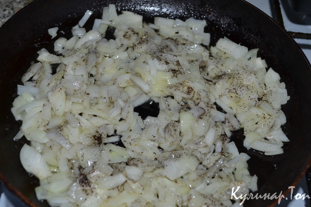 Пицца с анчоусами