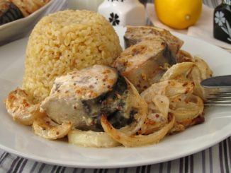 Скумбрия запеченная в соусе