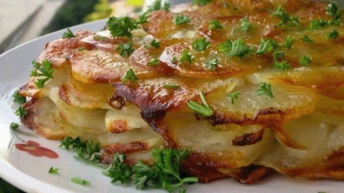 Запеканка из картофеля с миндалем Запеканка из картофеля с миндалем