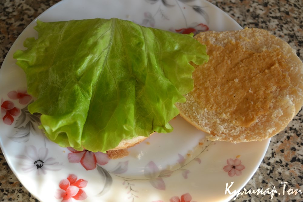 Гамбургер с куриной котлетой