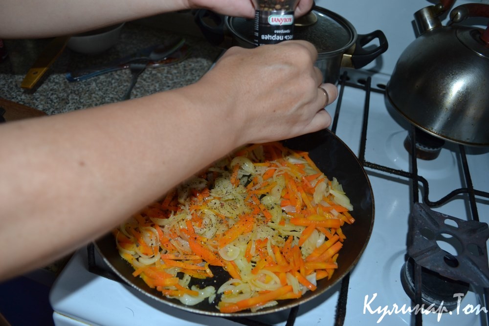 Гречка по-купечески с тушенкой