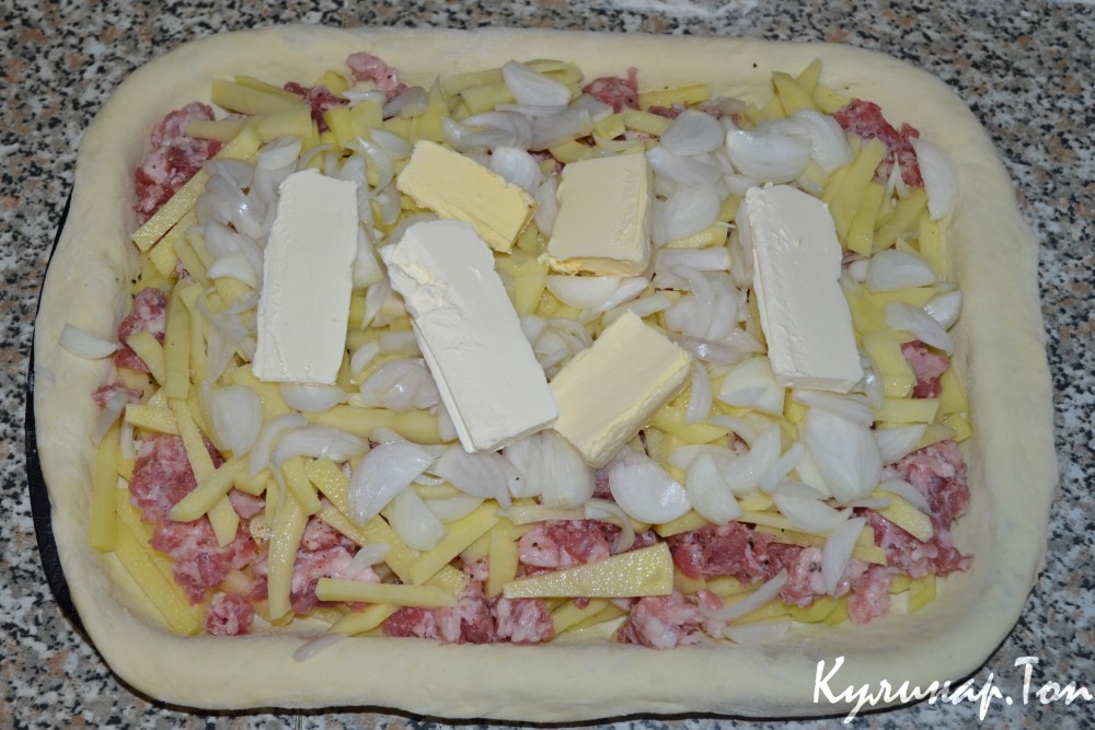 Пирог с картофелем и мясом