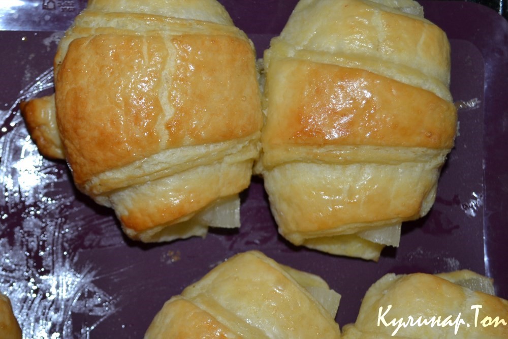 Круассаны с ананасом