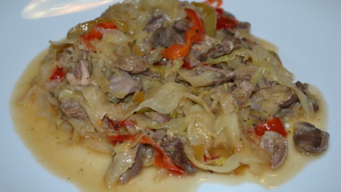 Куриные сердечки с тушеной капустой-19 Тушеная капуста с куриными сердечками