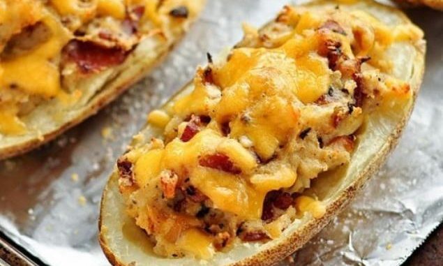 Печеный картофель с сыром и грибами Печеный картофель с сыром и грибами