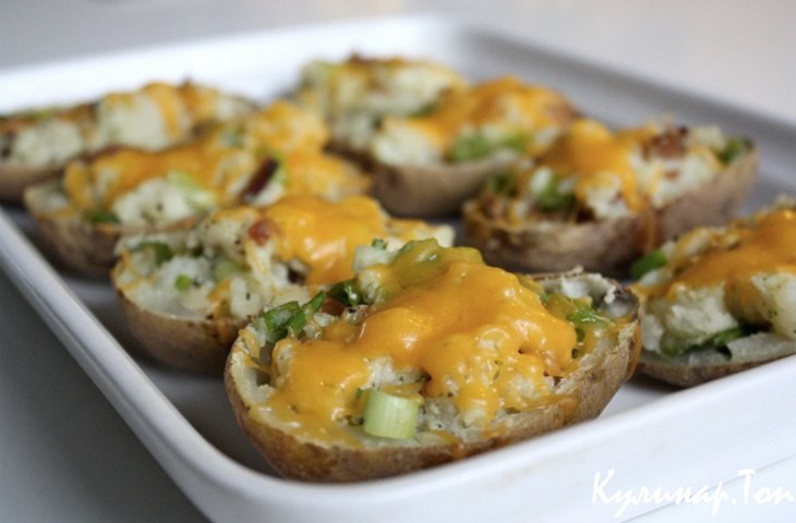 Печеный картофель с тунцом