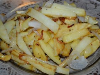 Жареная картошка с луком
